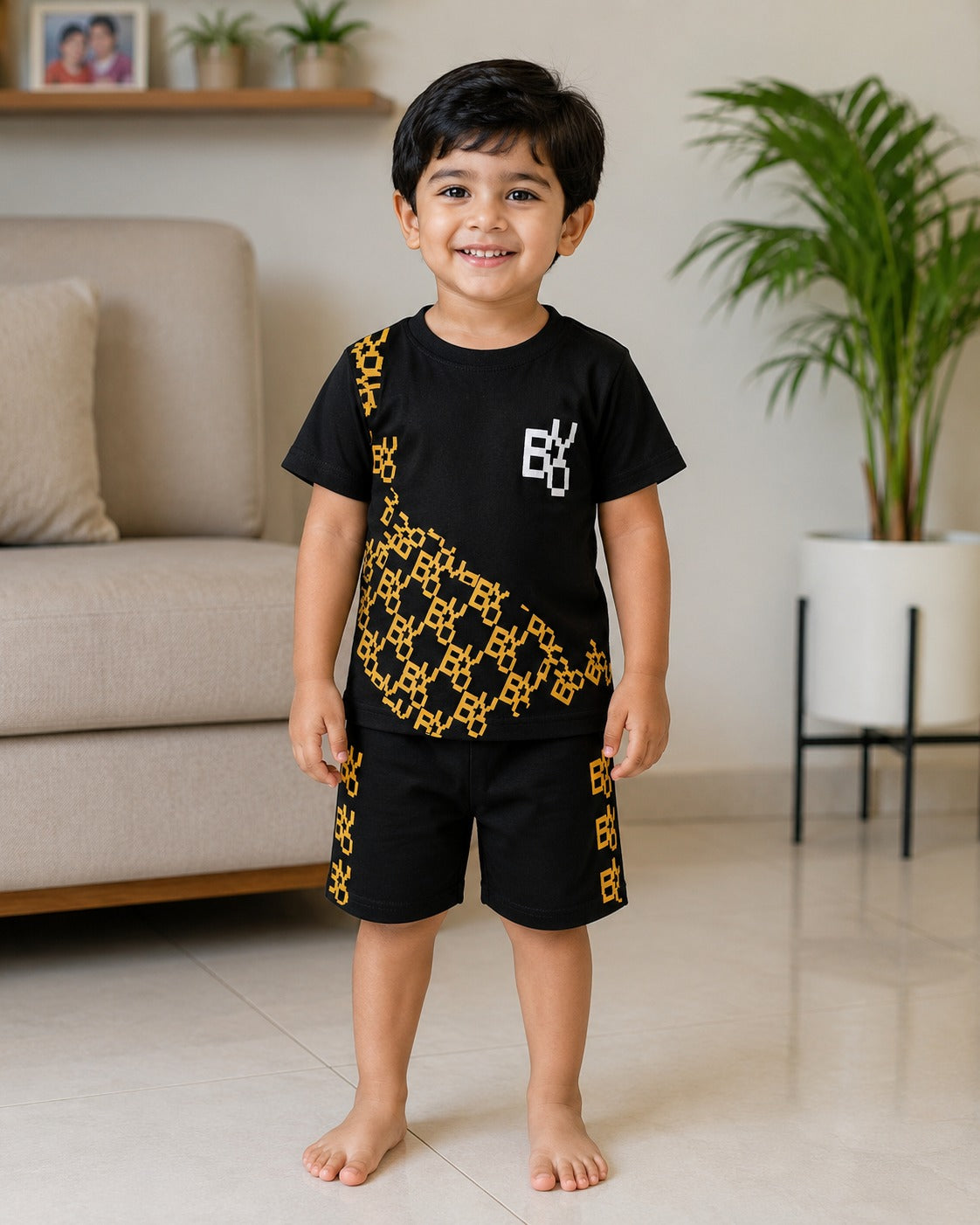 Byo Golden Chain Print short wear set