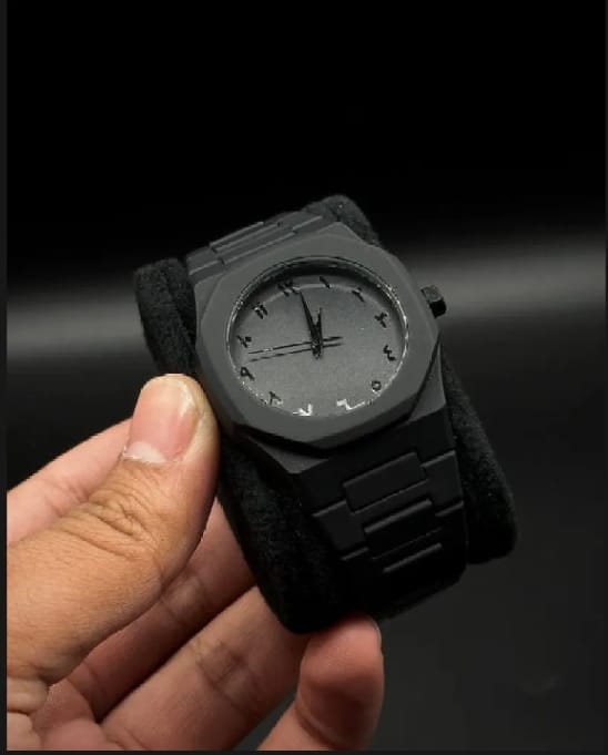 🕶️ Aura Watch – Black Edition (Men)
